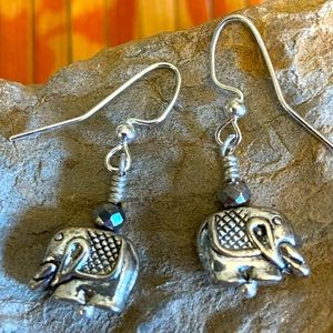 5/$10♥️♥️♥️New Tibetan Silver & Crystal Trunks Up Elephant Earrings